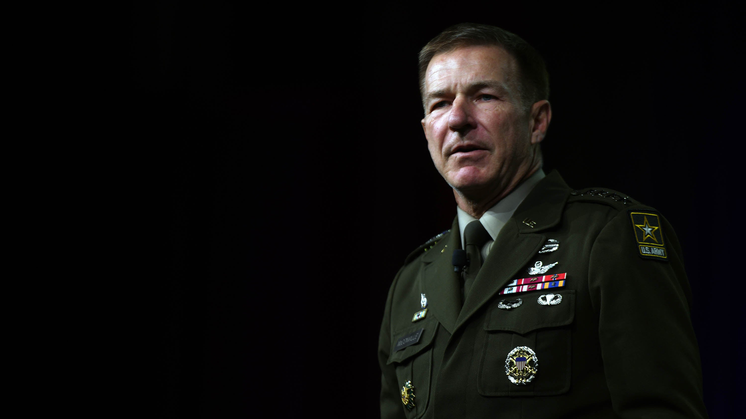 Gen. James McConville speaks at the NGAUS conference