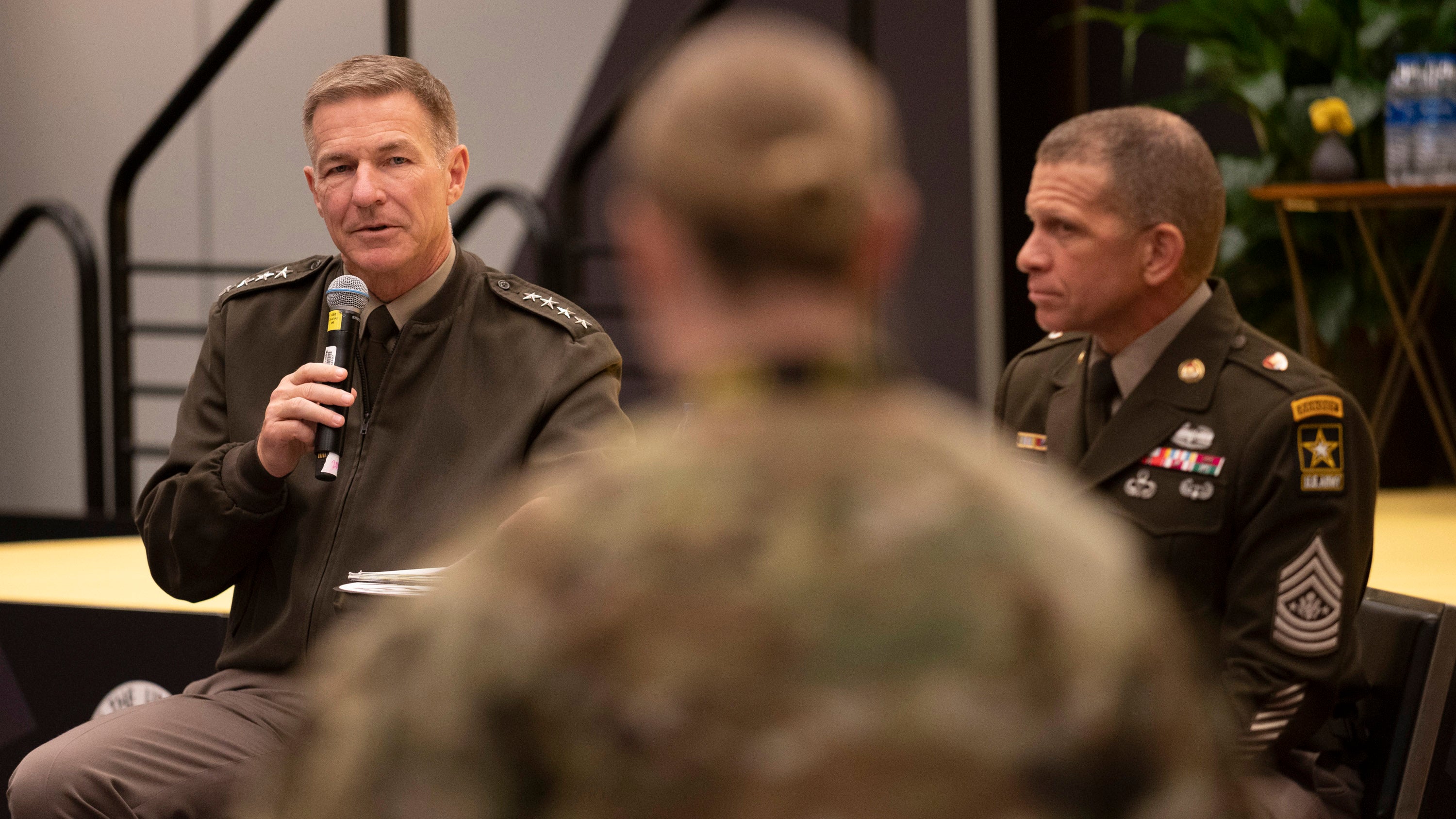Chief of Staff of the Army Gen. James McConville and Sergeant Major of the Army Michael Grinston participate in the Solarium Briefing with Senior Leaders at AUSA 2022 Annual Meeting in Washington, D.C., Wednesday, Oct. 12, 2022. (Jeromie Stephens for AUSA)
