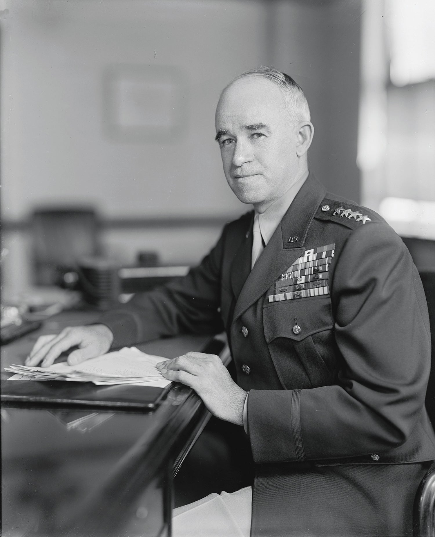 Gen. Omar Bradley, circa 1945. (Credit: Library of Congress)