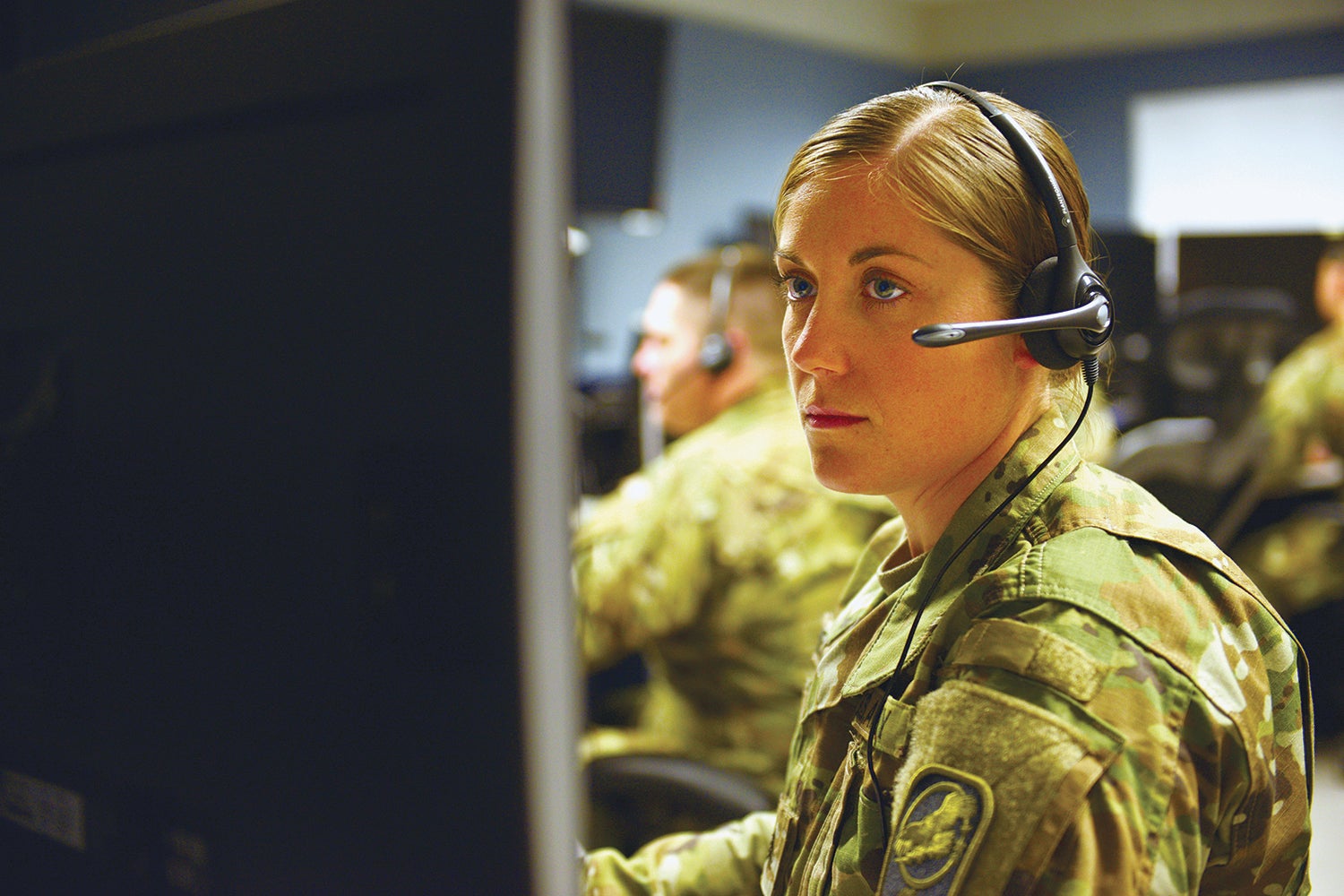 Sgt. Bethany Hendren of the Alaska Army National Guard’s 49th Missile Defense Battalion participates in a simulation at Fort Greely in 2018. (Credit: U.S. Army/Staff Sgt. Zachary Sheely)