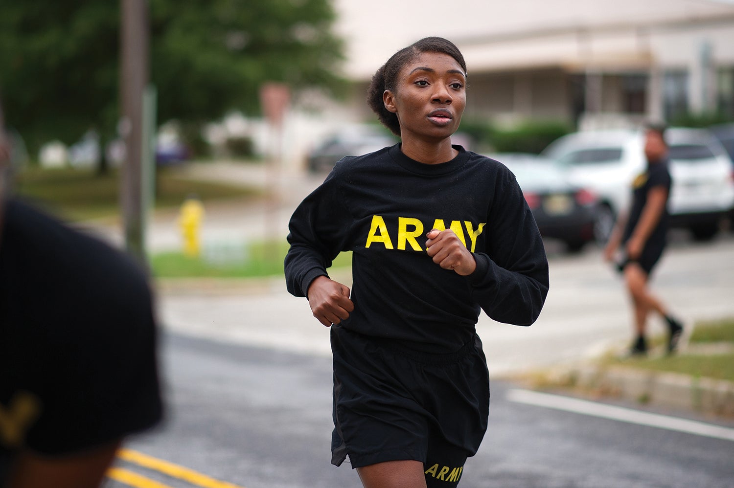 Sgt. Rachel Wilridge of the 55th Signal Company (Combat Camera) completes the run portion of the Army Combat Fitness Test at Fort Meade, Maryland. (Credit: U.S. Army/Sgt. Henry Villarama)