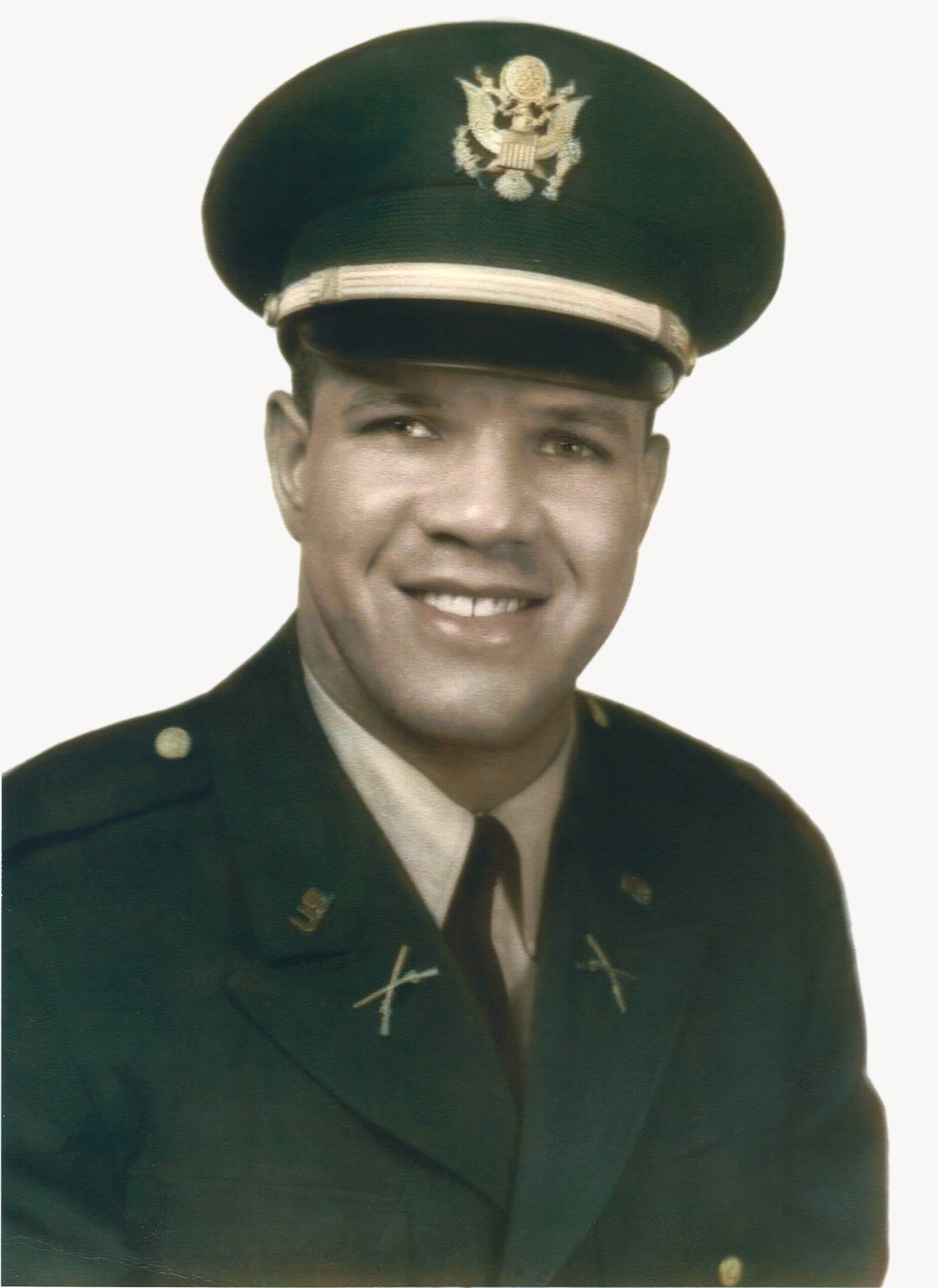 Then-Capt. Davis circa the early 1960s. (Credit: U.S. Army)