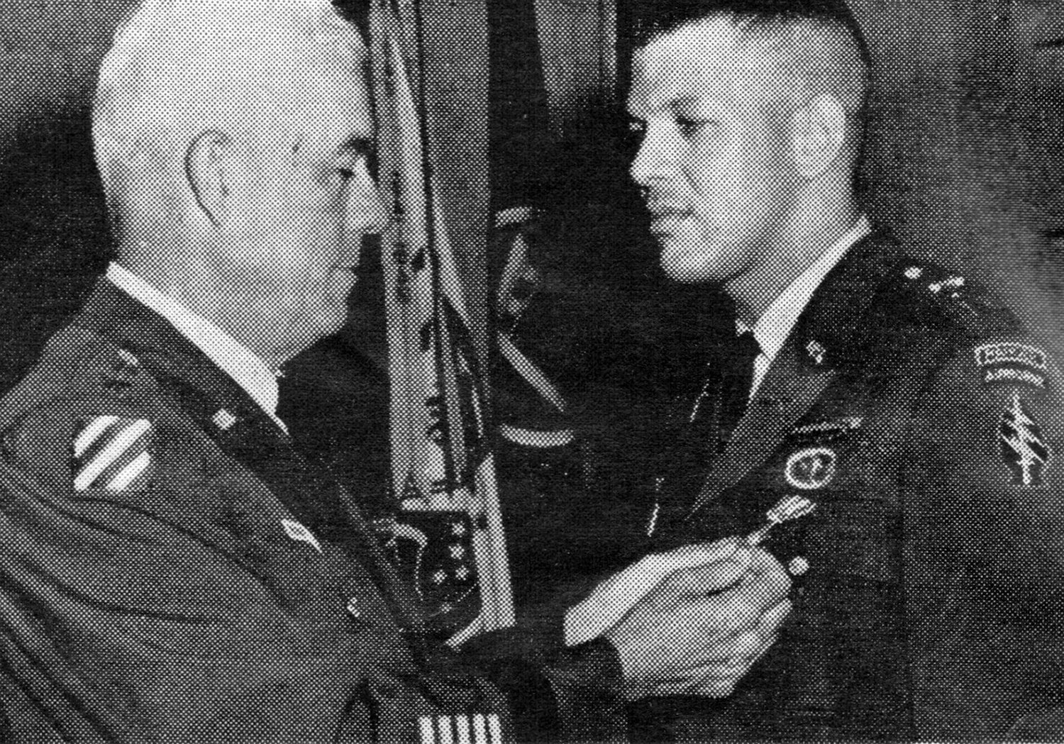In December 1965, then-Capt. Davis, right, is awarded the Silver Star. (Credit: U.S. Army)